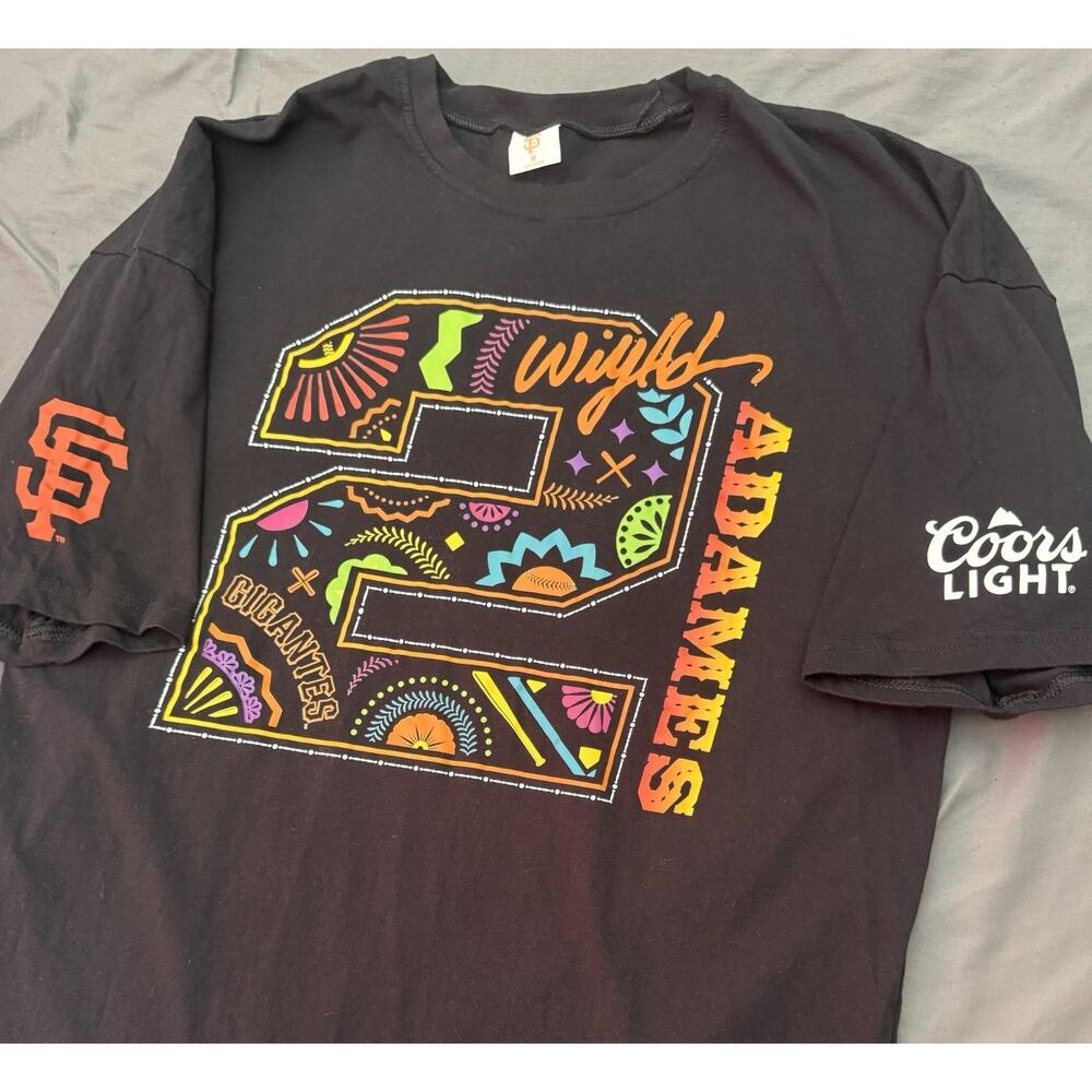 San Francisco Giants Willy Adames Fiesta Gigantes SGA T Shirt Mens Medium